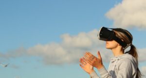 Impactul realitatii virtuale in ziua de azi: Avantaje si dezavantaje