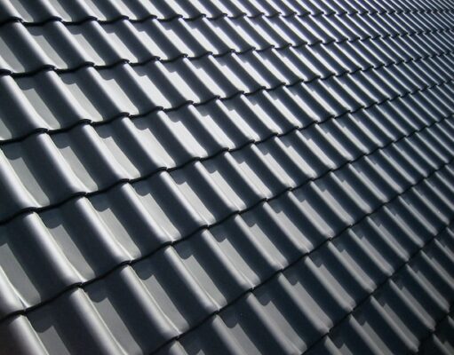 Costurile implicate în montarea unui acoperiș nou: factori de preț și modalități de economisire
